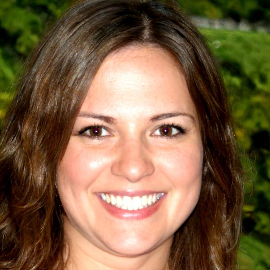 Elena Gómez