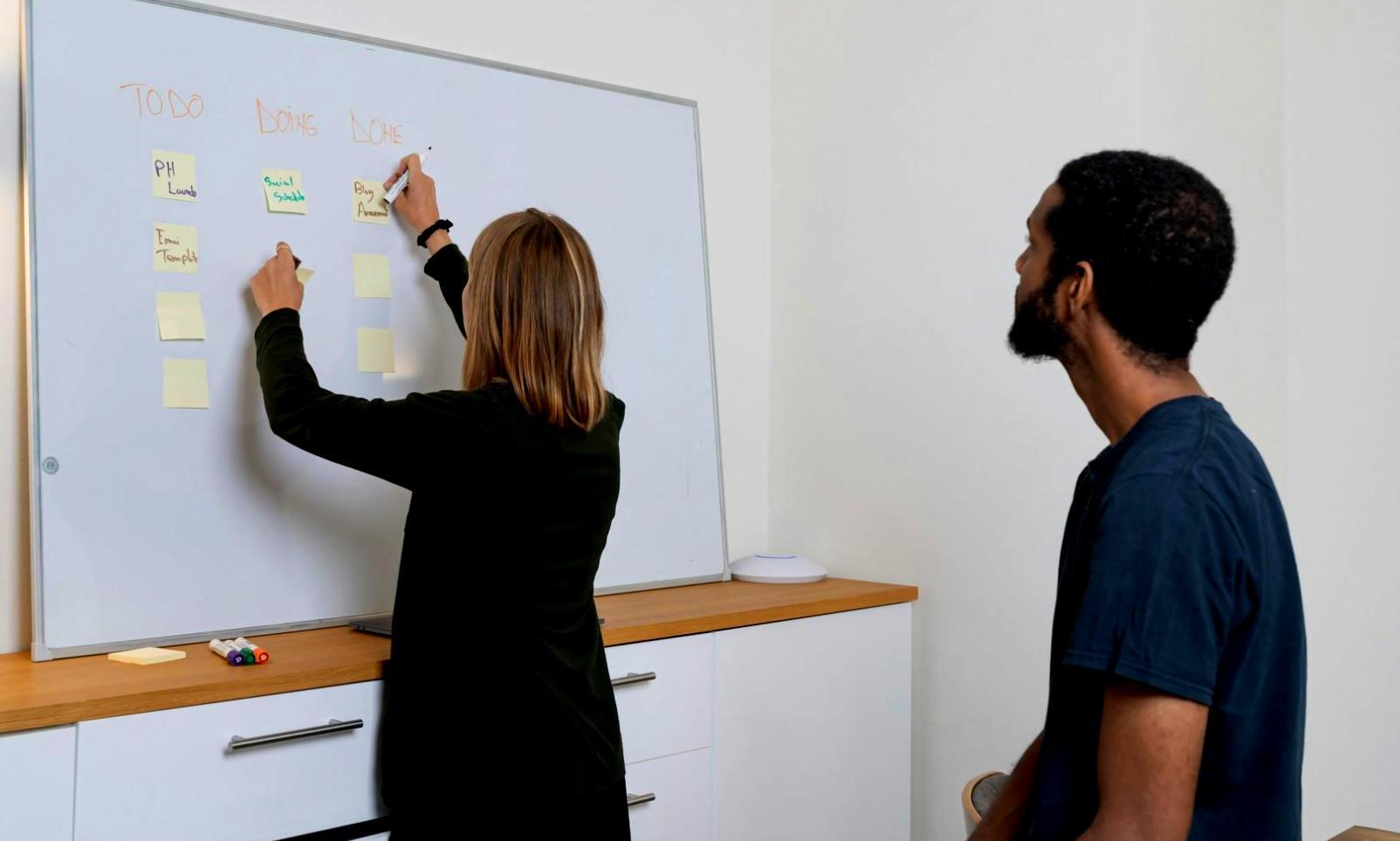 Oficinas modernas de Visionarylearnershub en A Coruña